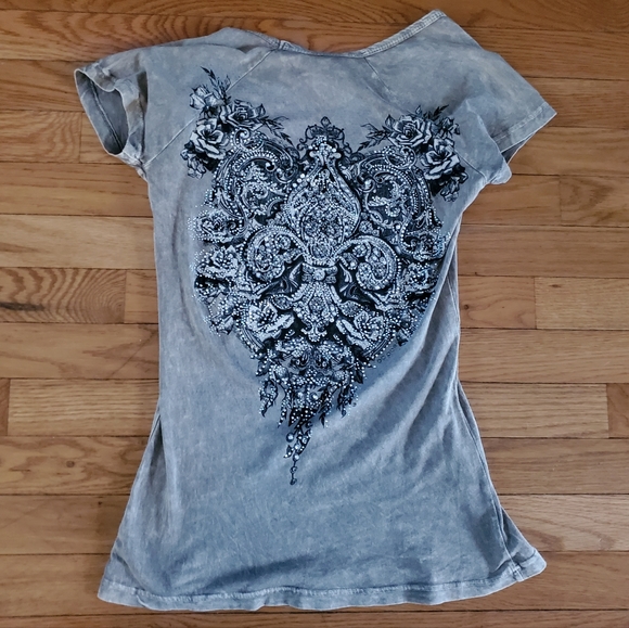 Vocal Mineral Wash French Sleeve Tee - Picture 10 of 10